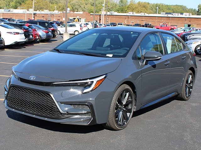 2025 Toyota Corolla SE photo 2