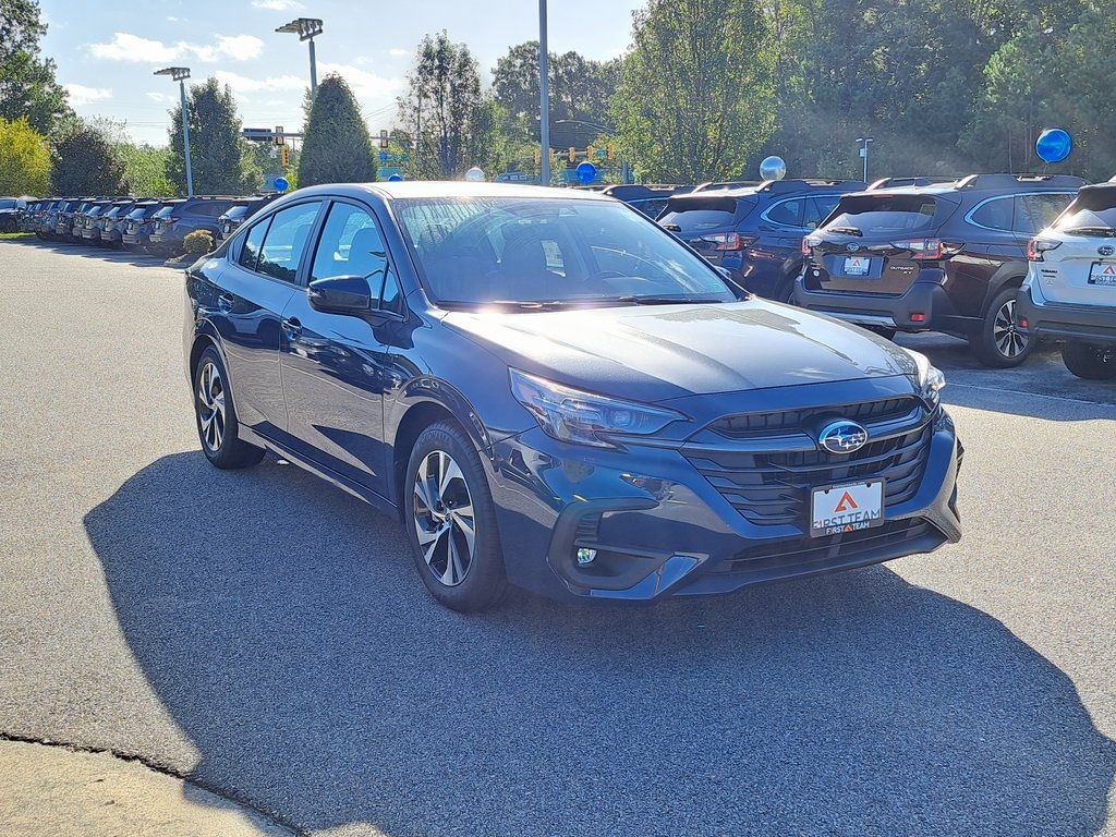 2025 Subaru Legacy Premium's photo