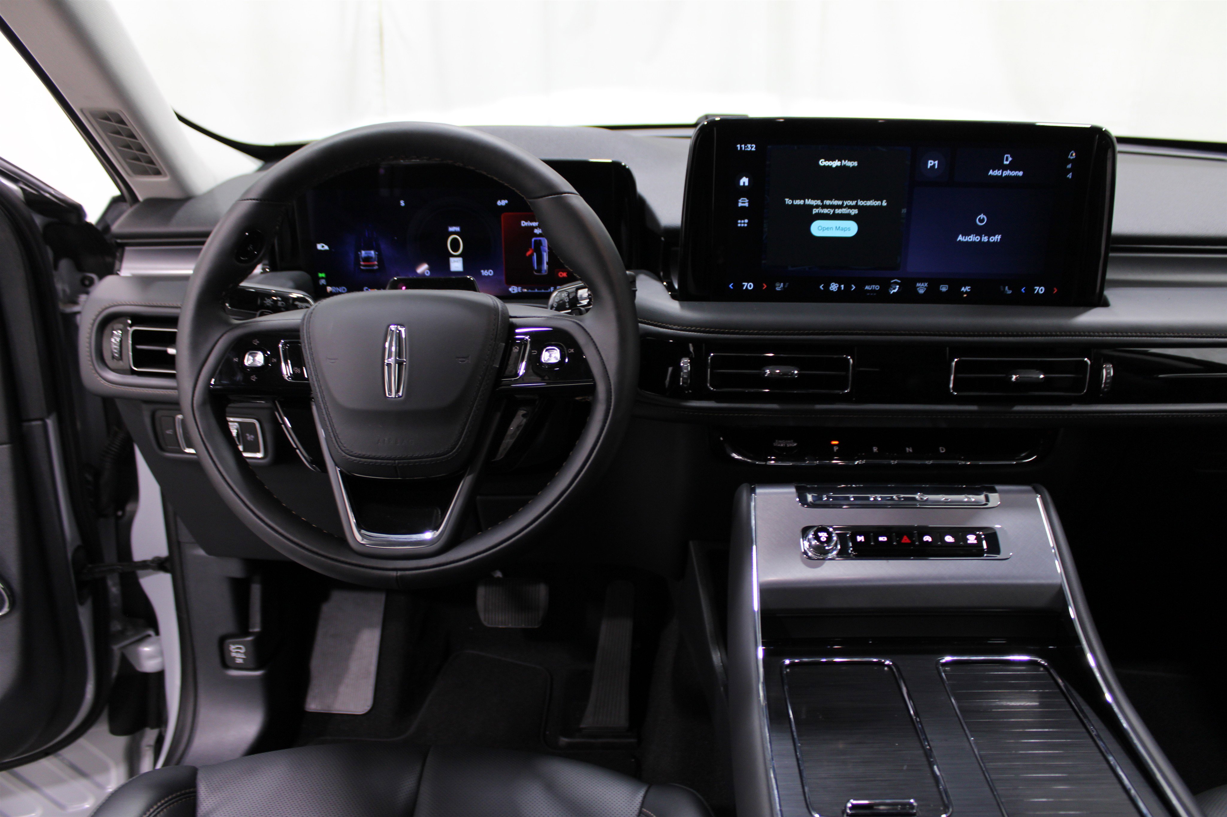 2025 Lincoln Aviator Premiere photo 2