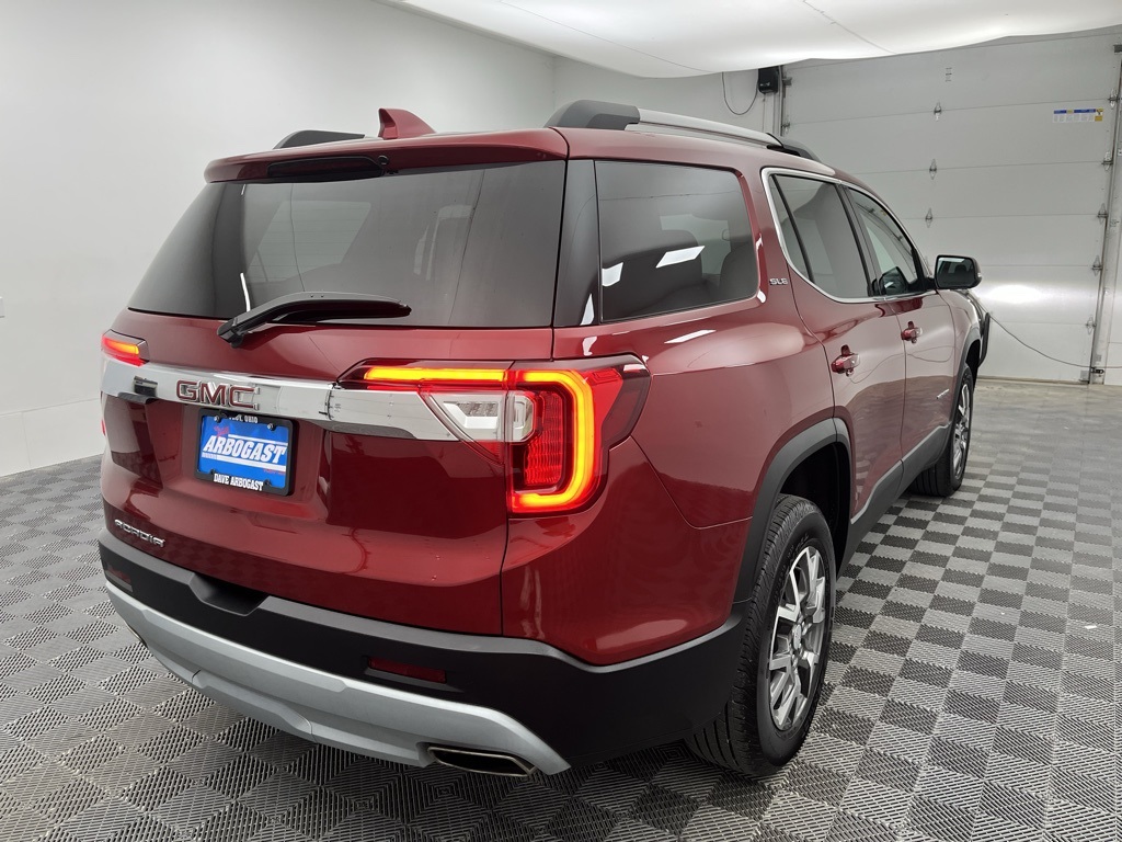 2023 Gmc Acadia SLE photo 2