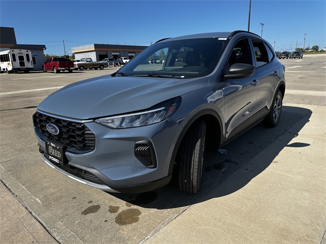 2025 Ford Escape ST-Line photo 4