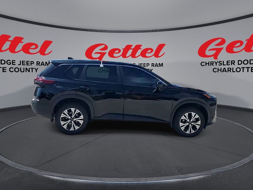 2023 Nissan Rogue SV photo 8
