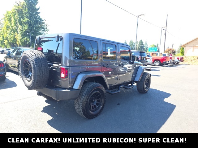 2016 Jeep Wrangler Unlimited Rubicon photo 3