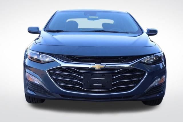 2024 Chevrolet Malibu 1LT photo 3