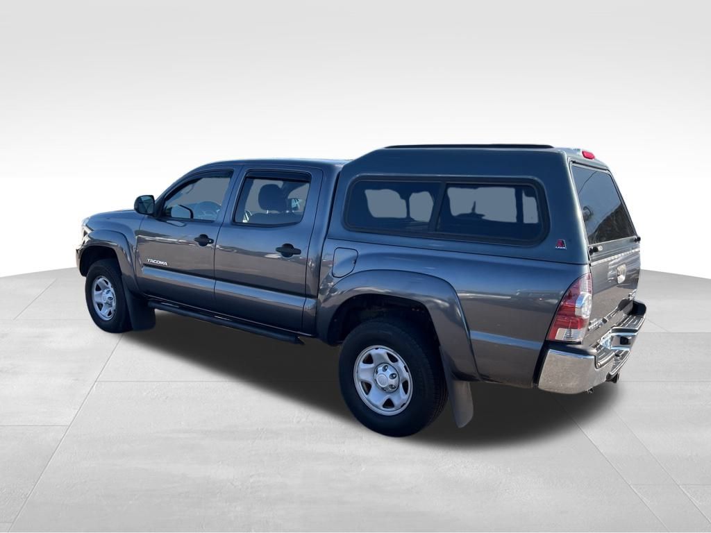 2014 Toyota Tacoma PreRunner photo 3