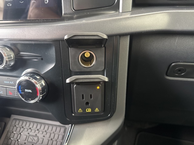 2025 Ford F-150 XLT photo 39
