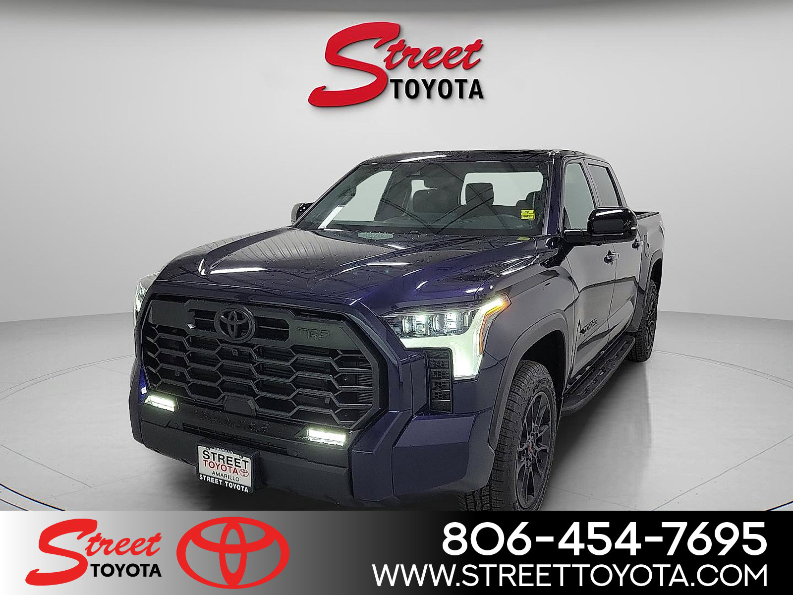 2026 Toyota Tundra Limited's photo