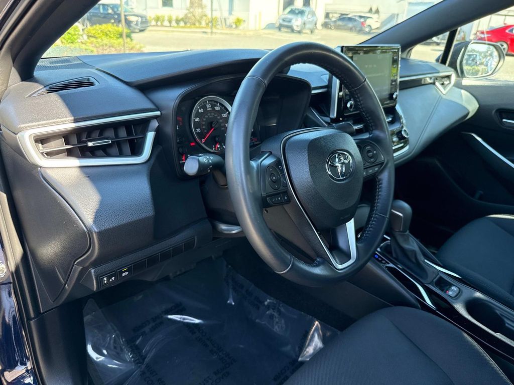 2021 Toyota Corolla SE photo 16