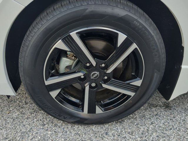 2025 Nissan Sentra SV photo 11