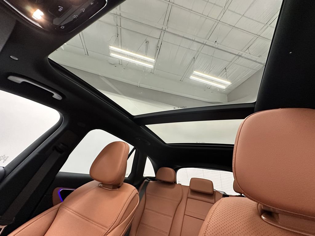 2026 Mercedes Benz GLC 300 4MATIC photo 33