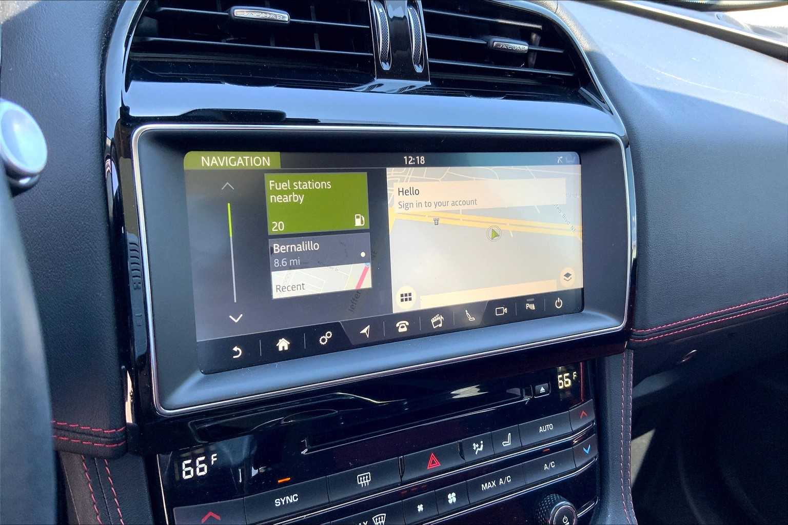 2020 Jaguar F-PACE Checkered Flag Edition photo 29
