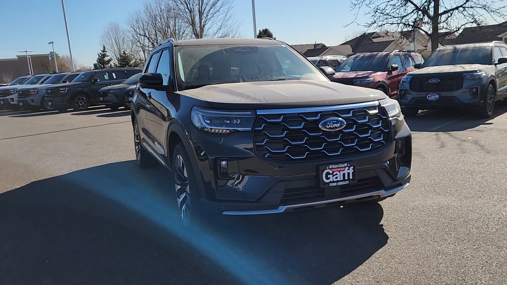 2026 Ford Explorer Platinum photo 2