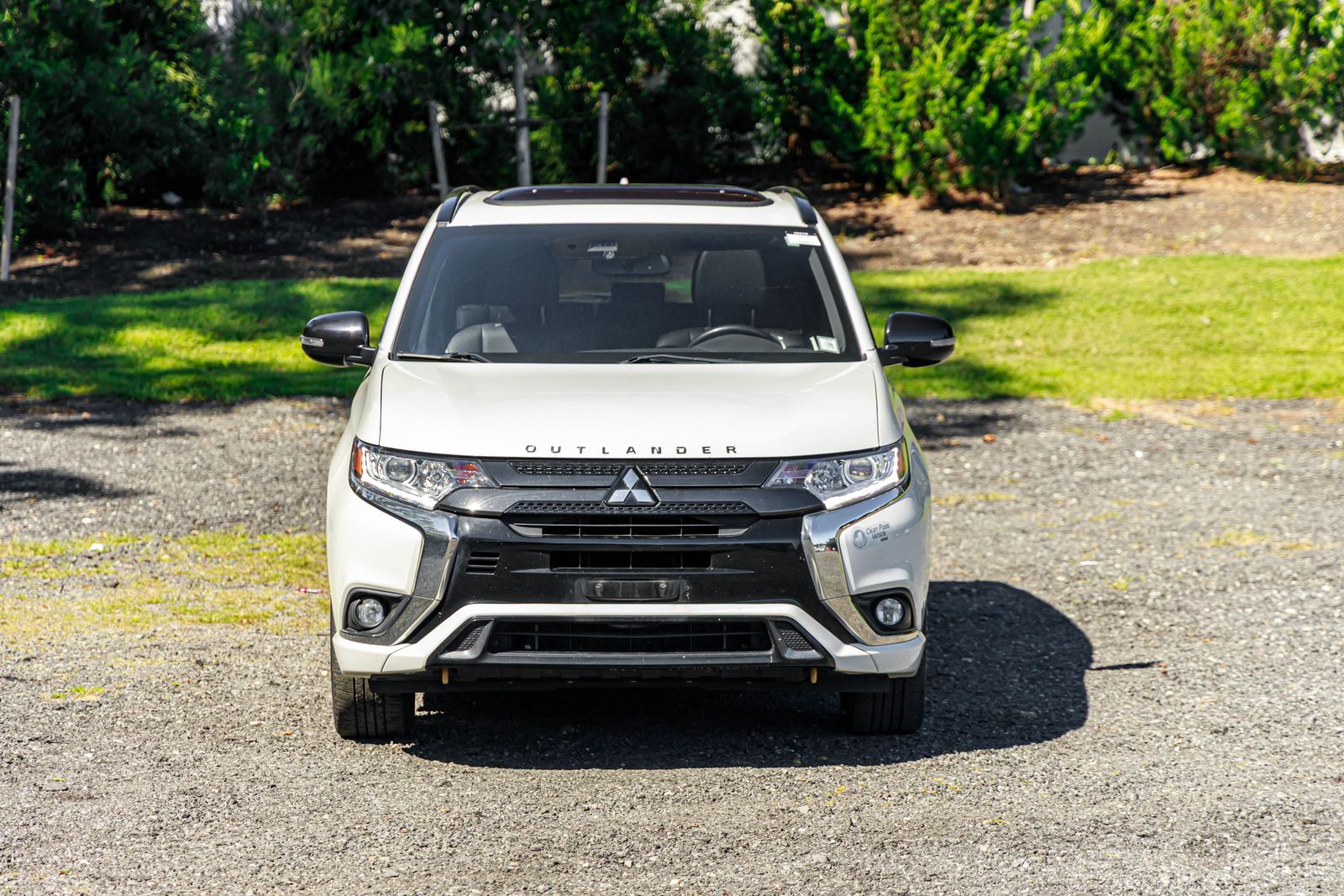 Used 2021 Mitsubishi Outlander LE with VIN JA4J2VA76MZ000880 for sale in Commack, NY
