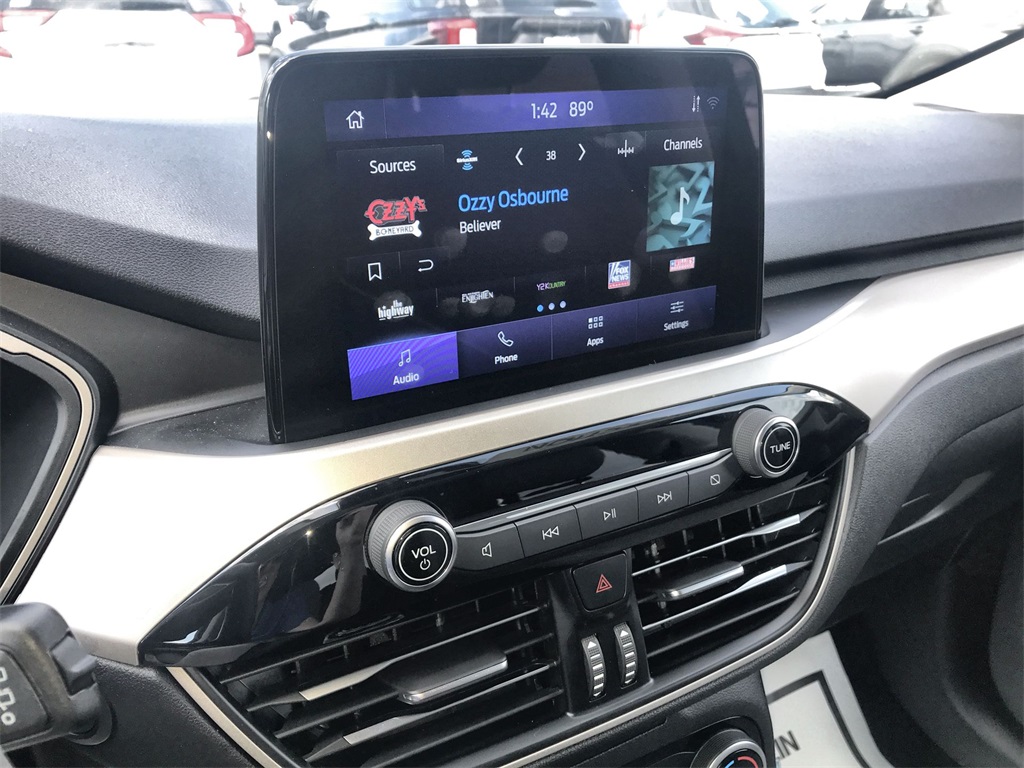 2022 Ford Escape SE photo 16