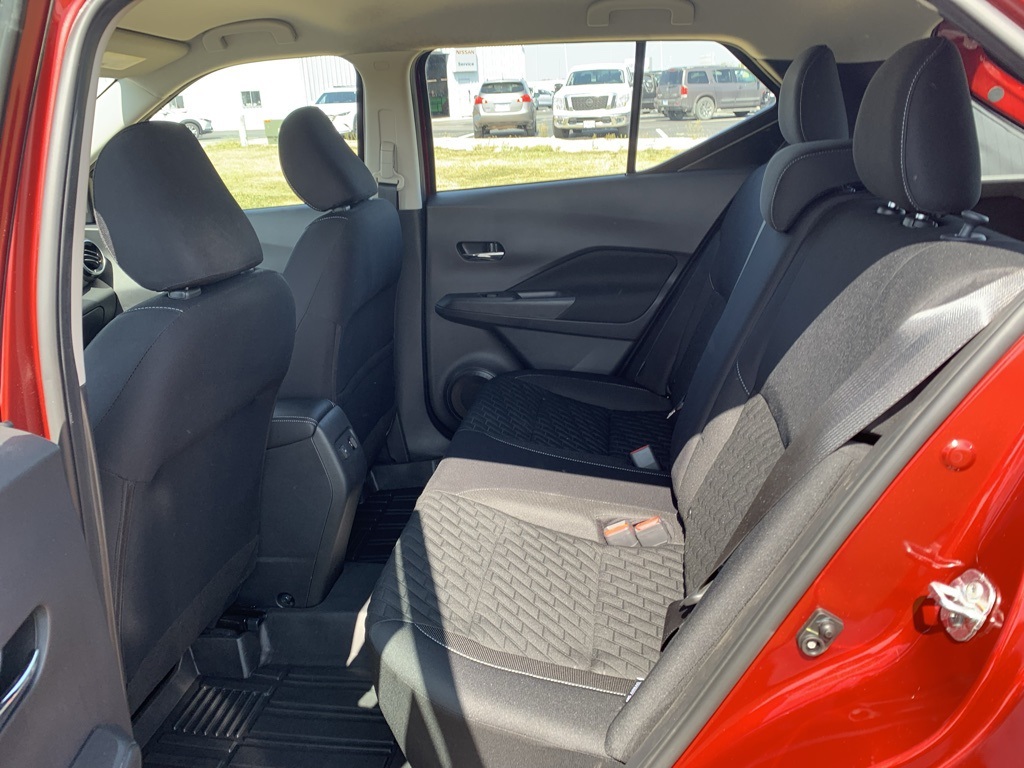2023 Nissan Kicks SV photo 11