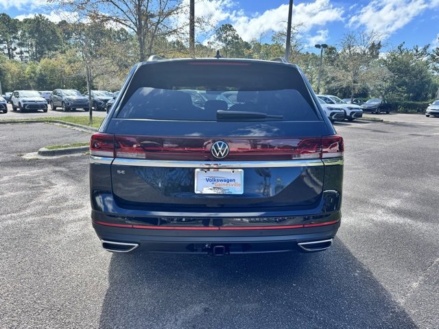 2026 Volkswagen Atlas SE photo 4