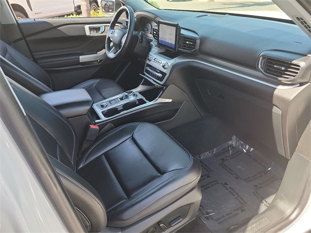 2022 Ford Explorer XLT photo 20