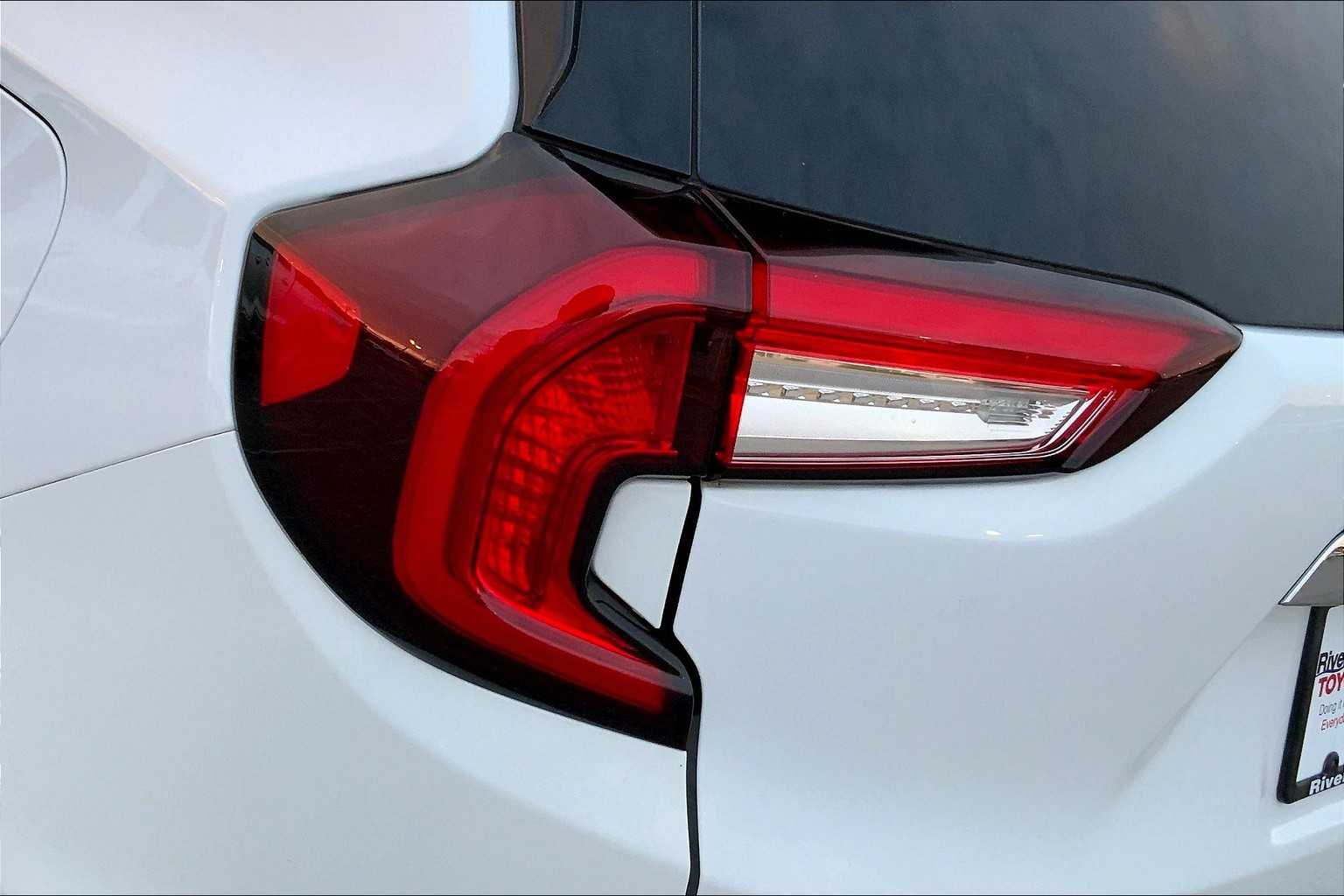 2023 Gmc Terrain SLT photo 25