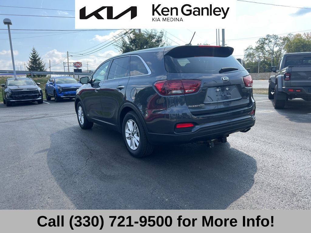 2019 Kia Sorento LX photo 4