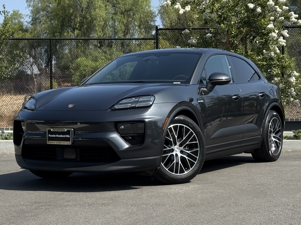 Used 2025 Porsche Macan Base with VIN WP1AD2XA0SL075376 for sale in Los Angeles, CA
