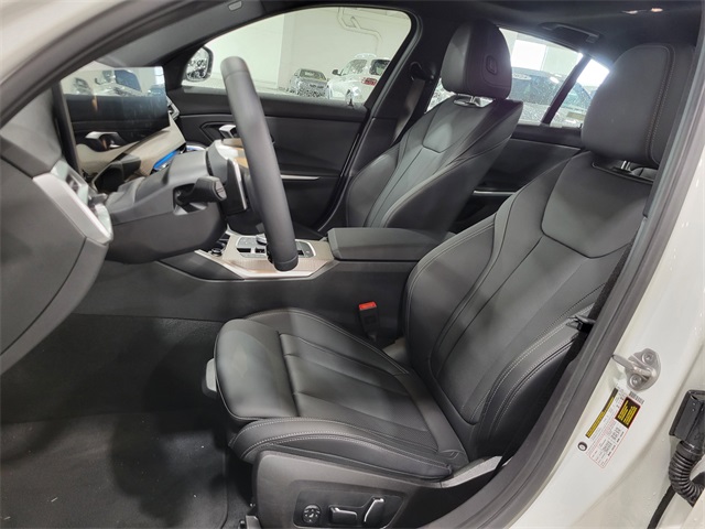 2025 Bmw 330i photo 14