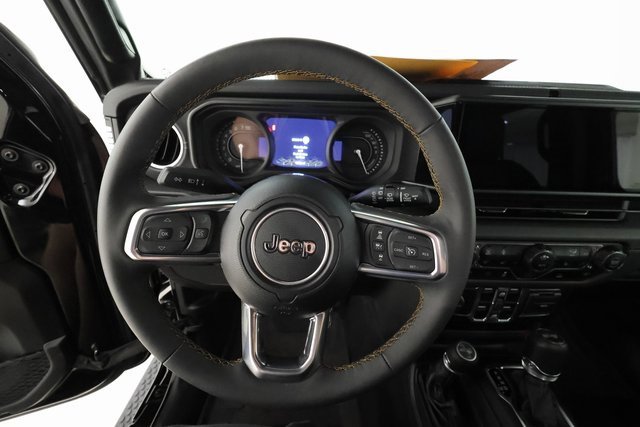 2024 Jeep Wrangler 4xe Sahara photo 10