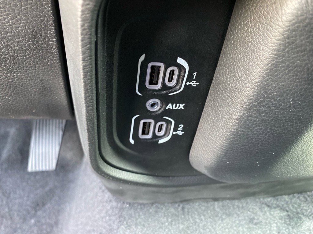 2026 Ram 1500 Warlock photo 8