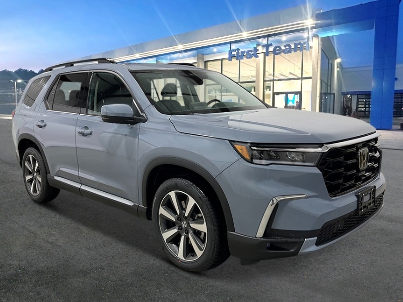 2025 Honda Pilot Touring photo 7