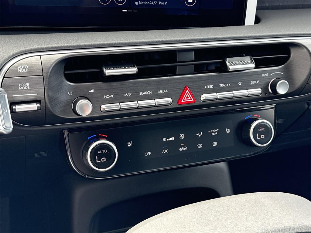 2026 Hyundai Palisade SEL photo 27