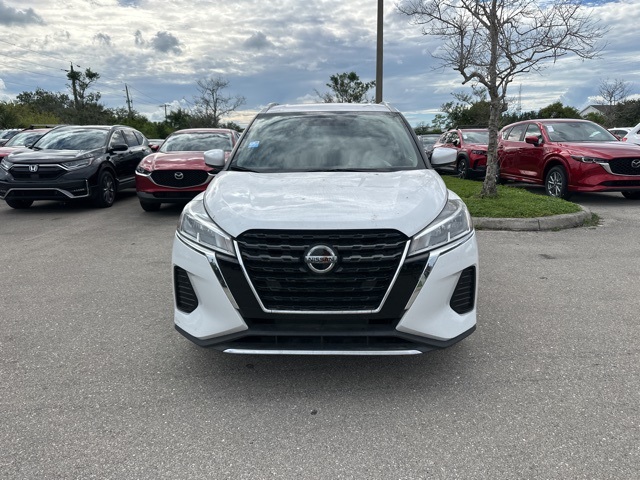 2021 Nissan Kicks SV photo 2