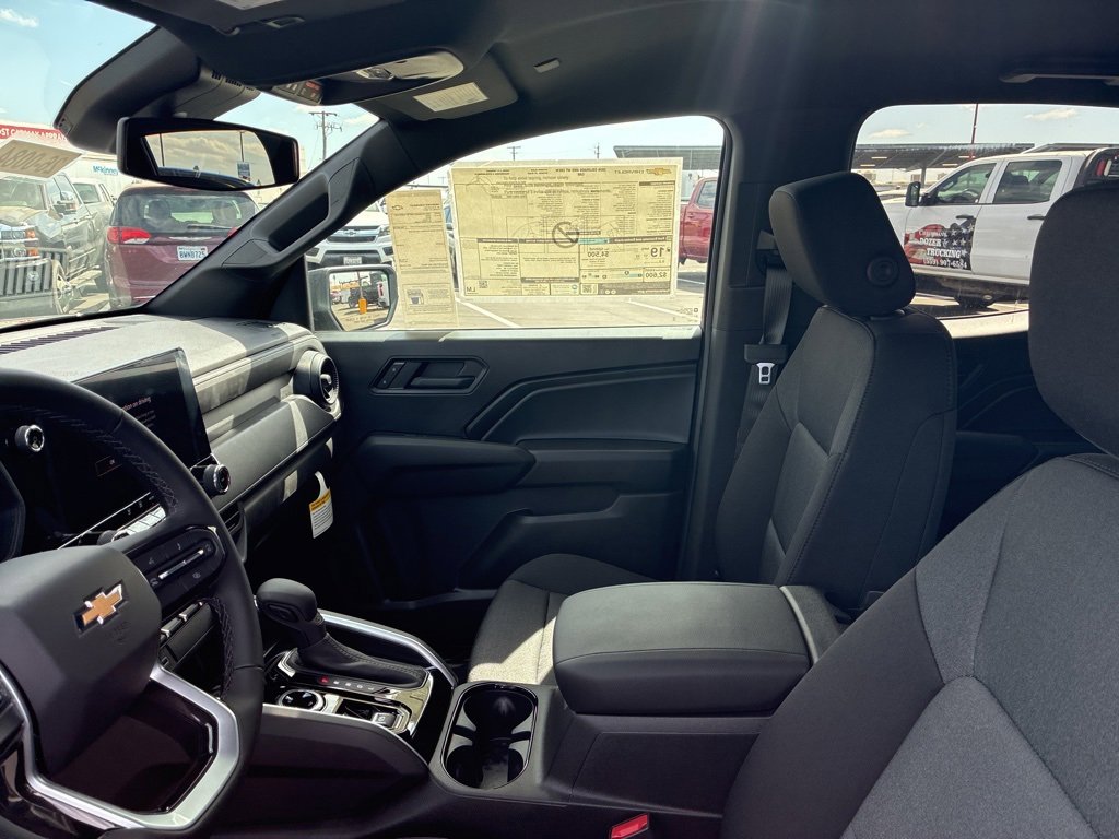 2026 Chevrolet Colorado Work Truck photo 14