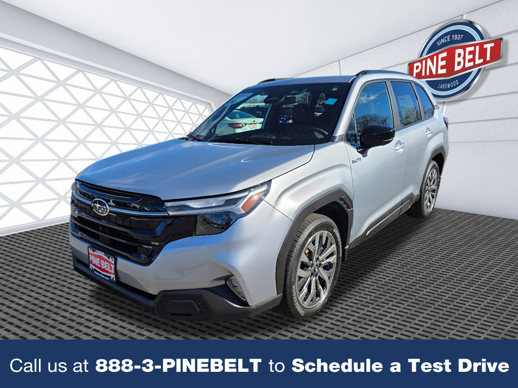 2025 Subaru Forester Touring's photo