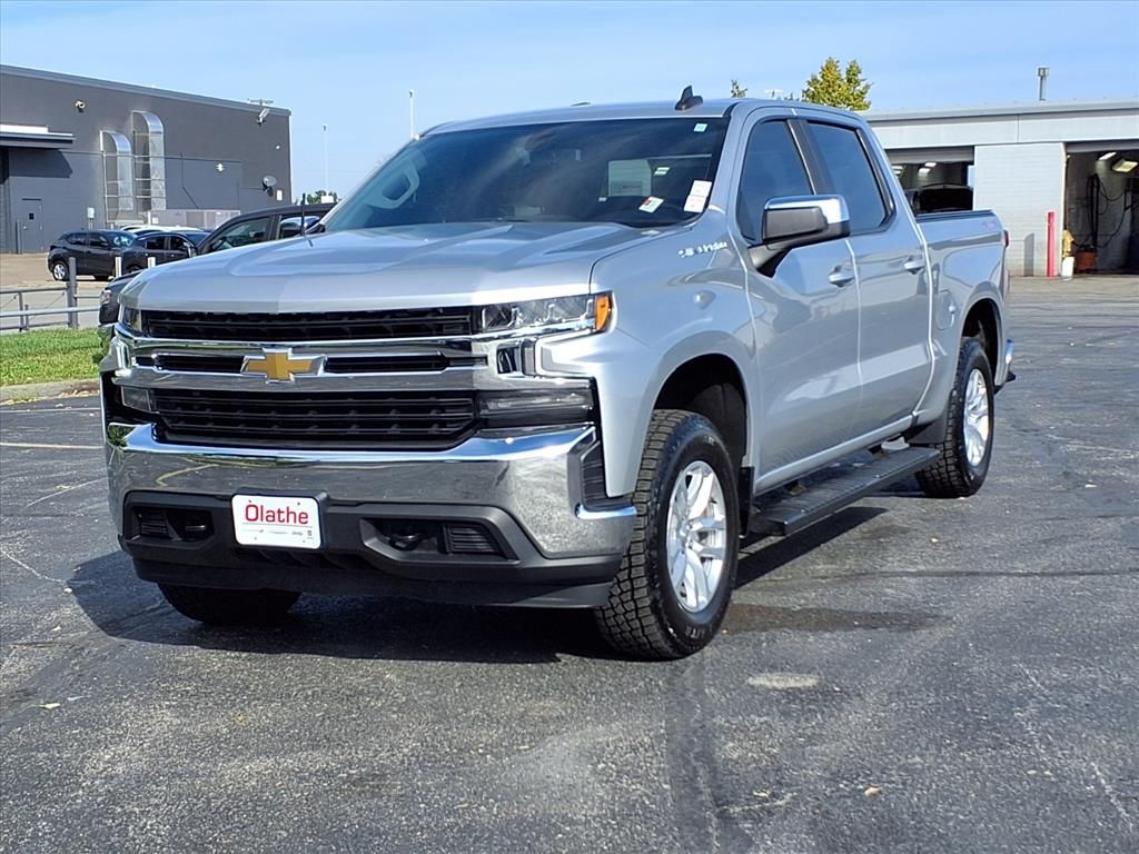 Used 2022 Chevrolet Silverado 1500 Limited LT with VIN 3GCPYJEK8NG114693 for sale in Kansas City