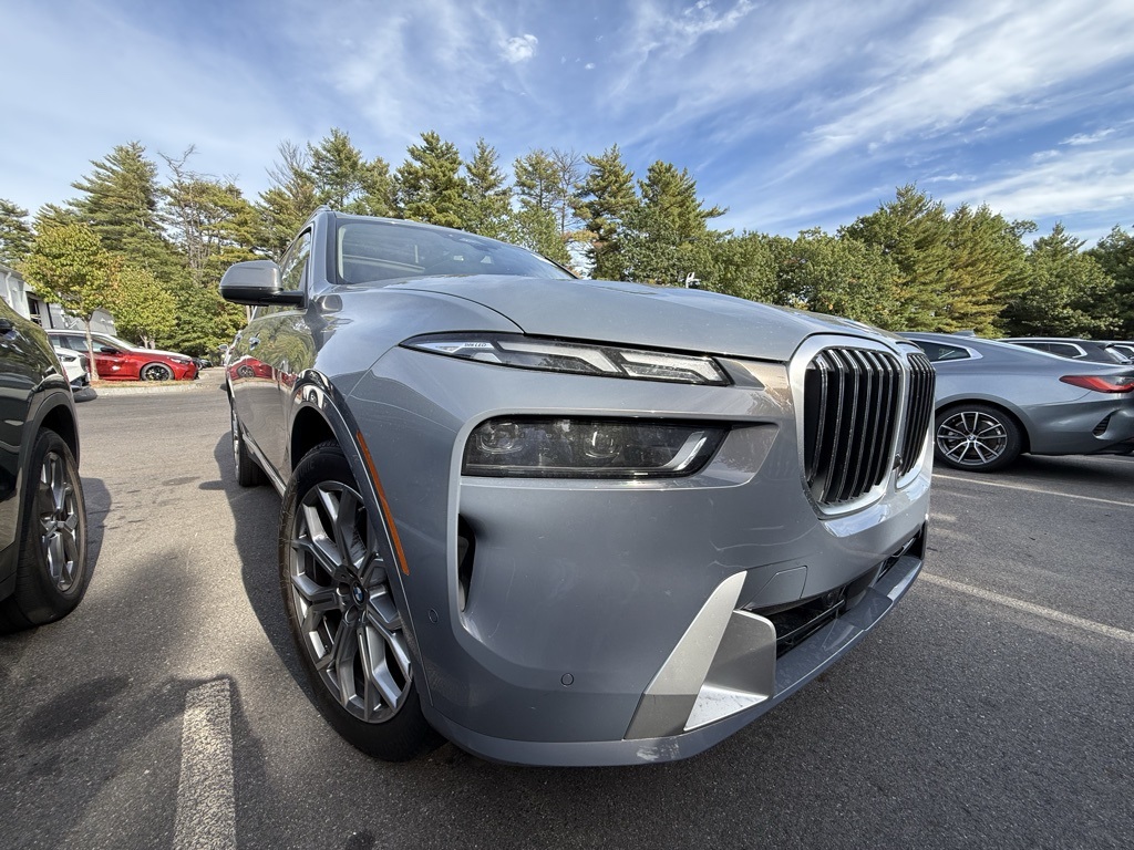 2025 Bmw X7 xDrive40i photo 2