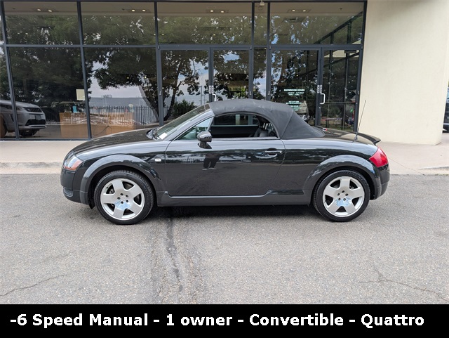 2001 Audi TT Base Quattro photo 2