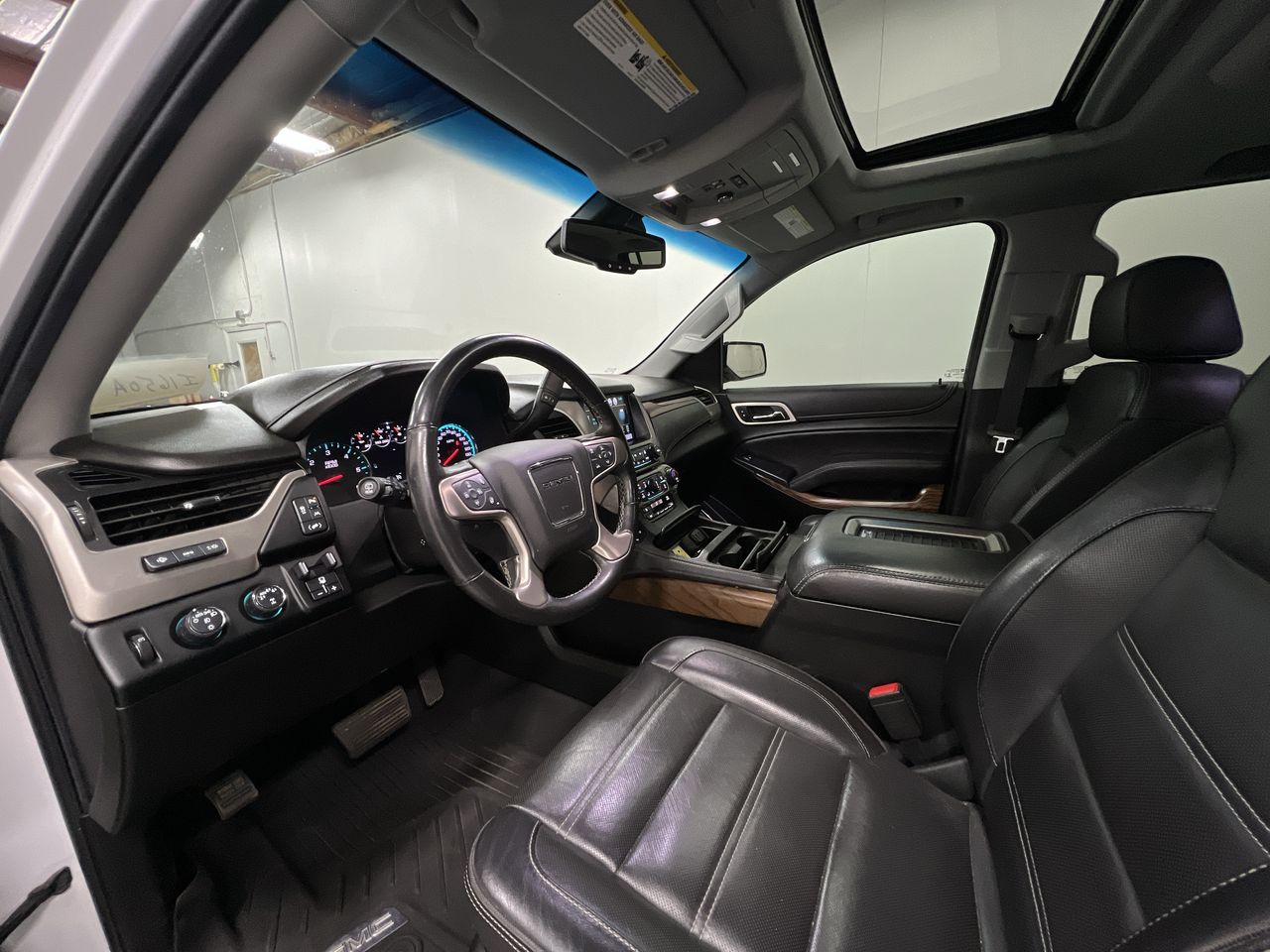 2020 Gmc Yukon XL Denali photo 9