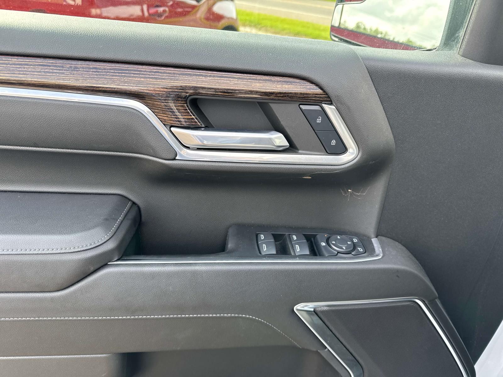 2024 Gmc Sierra 1500 Elevation photo 16