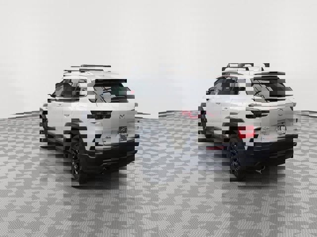 2025 Mazda CX-50 Preferred photo 2