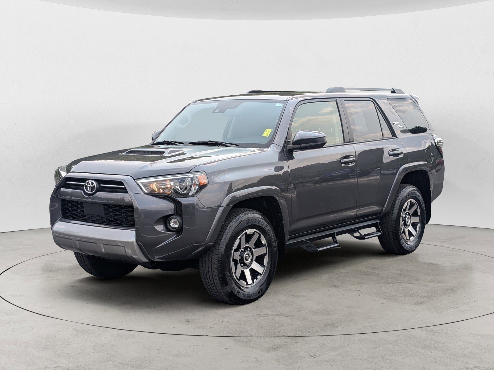 2022 Toyota 4Runner TRD photo 3