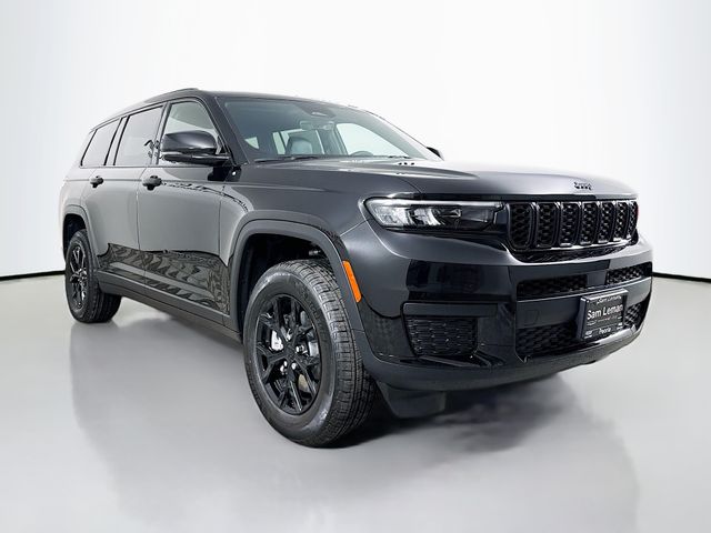 2025 Jeep Grand Cherokee L Altitude's photo