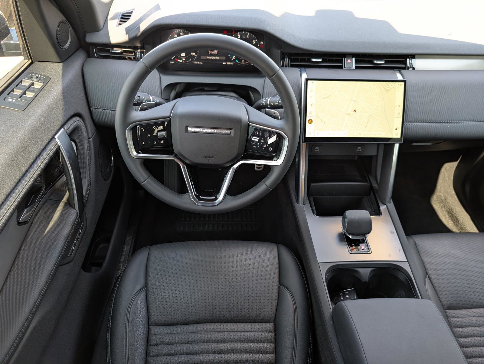2024 Land Rover Discovery Sport Dynamic SE photo 28