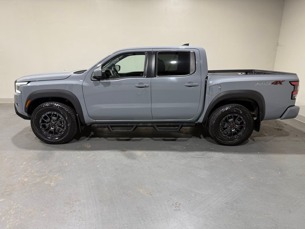 2024 Nissan Frontier PRO-4X photo 4