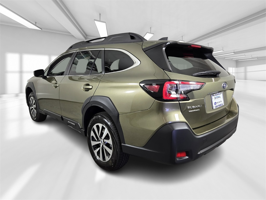 2025 Subaru Outback Premium photo 3