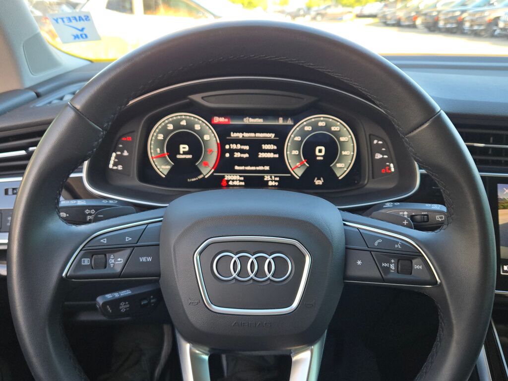 2022 Audi Q7 55 Premium Plus photo 34