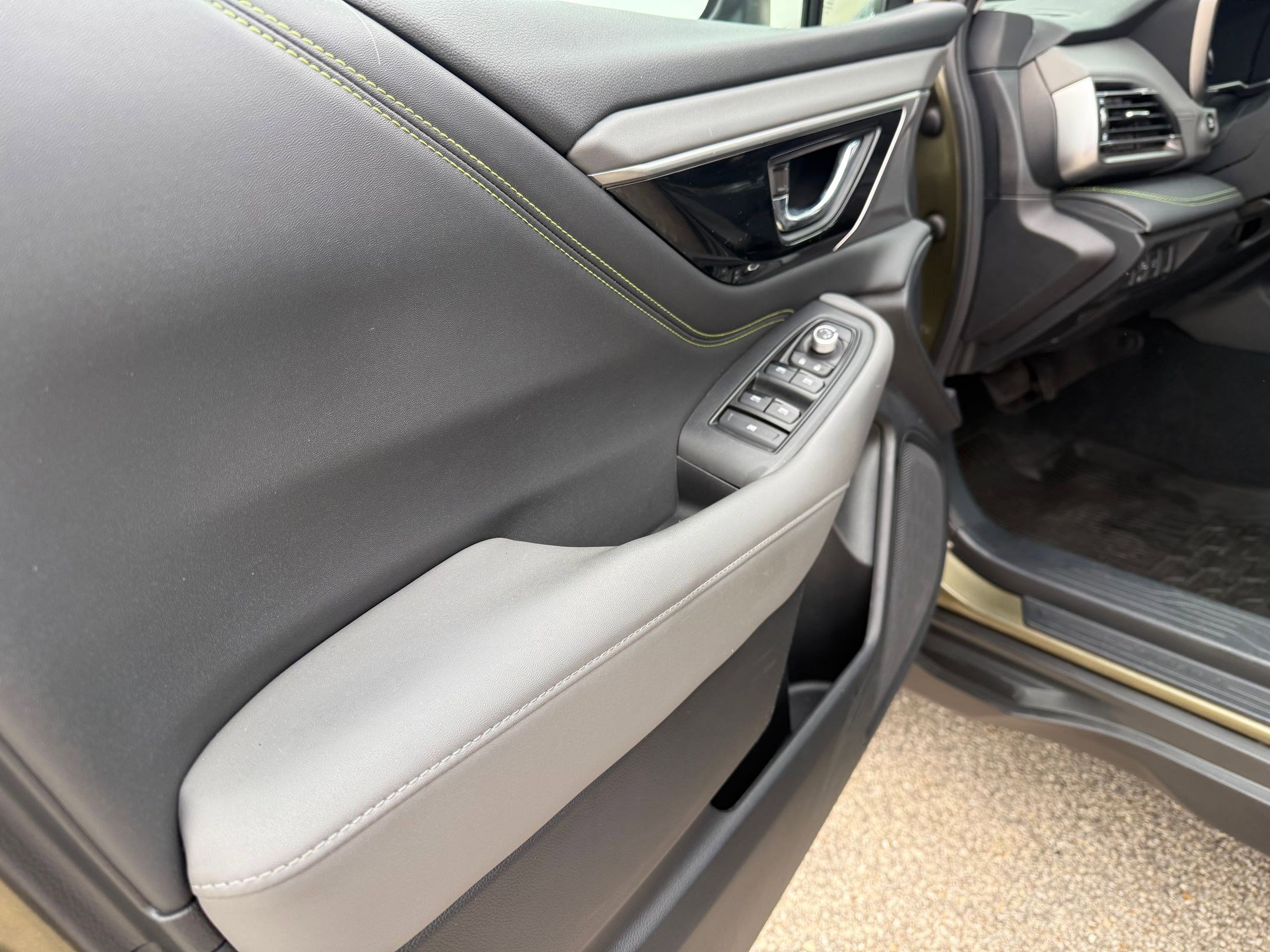 2022 Subaru Outback Onyx Edition XT photo 10