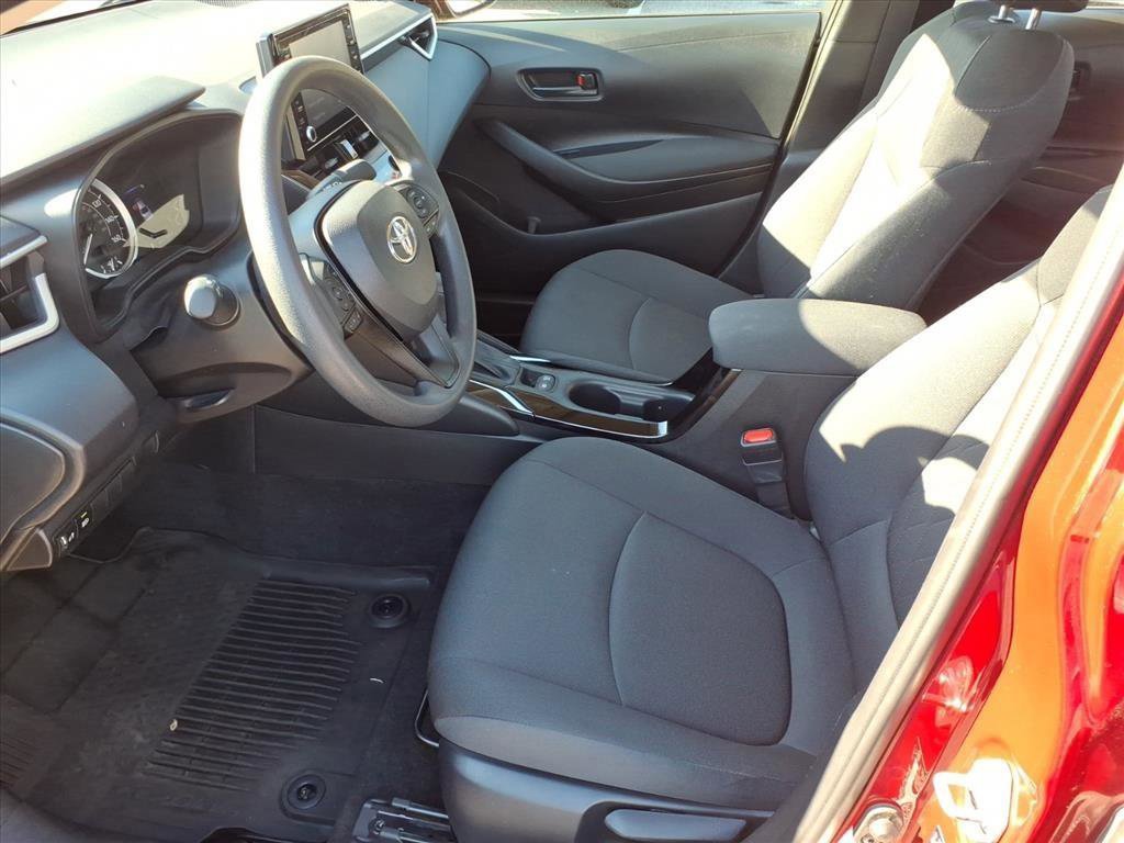 2022 Toyota Corolla LE photo 5