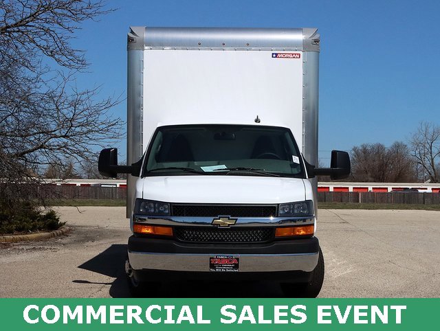 2024 Chevrolet Express Cutaway Base photo 4