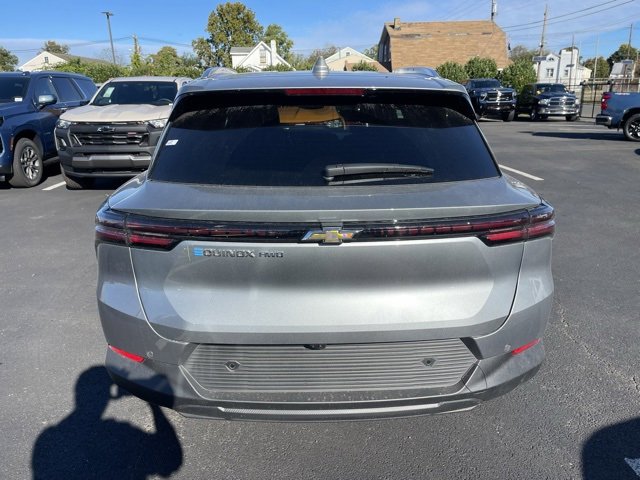 2026 Chevrolet Equinox LT photo 4