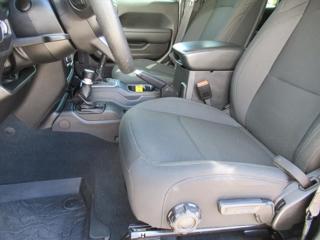 2022 Jeep Wrangler Unlimited Sport photo 15