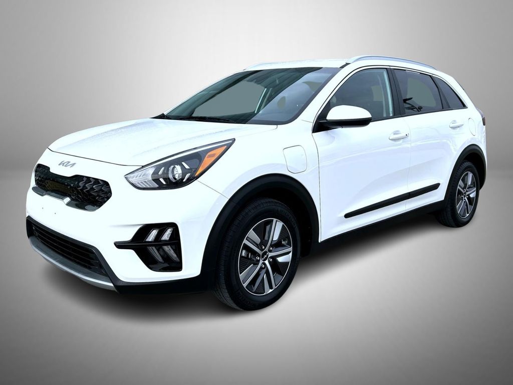 2022 Kia Niro LXS's photo
